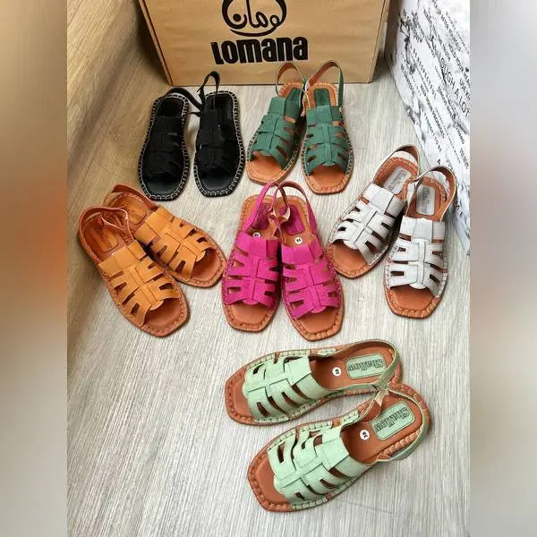 صندل پشت‌کش پنجره‌ای _ 1360