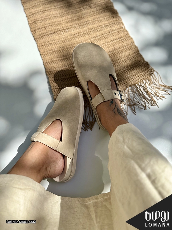 اسلیپر جلوبسته کمربندی لومانا - کد 2240