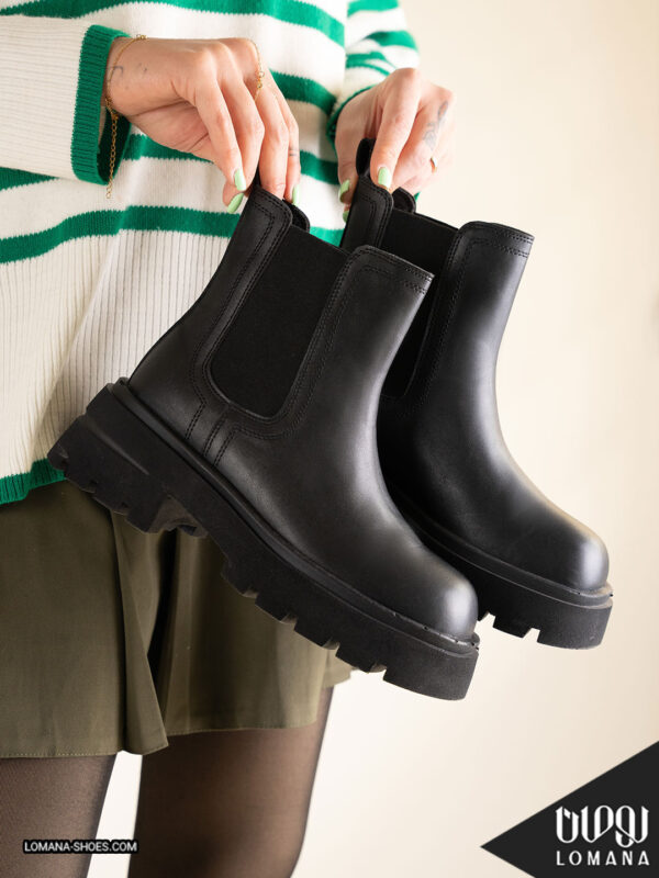 بوت لورن - کد 1944