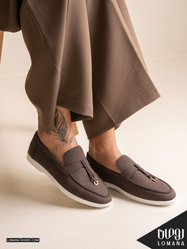 کالج فلورا لومانا - کد 2676