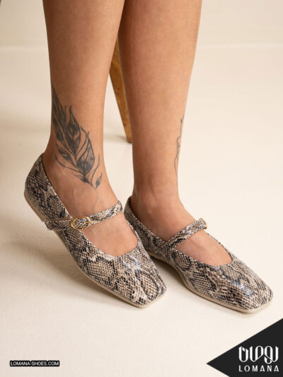 کالج عروسکی مهتاب لومانا - کد 2755